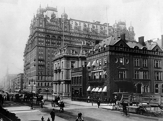 The Waldorf-Astoria at 301 Park Avenue in 1899