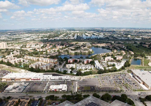 Fontainebleau Park Plaza aerial view