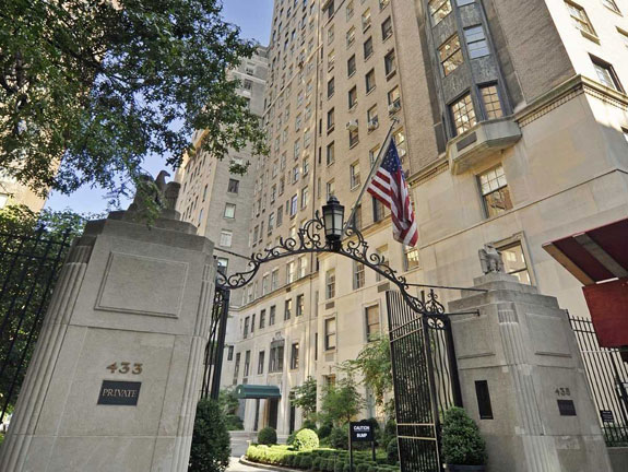 behold-the-gates-of-the-river-house-one-of-manhattans-most-exclusive-co-op-buildings