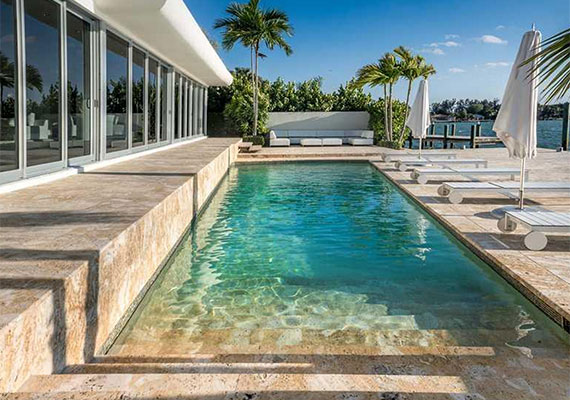 7936 Biscayne Point Circle in Miami Beach