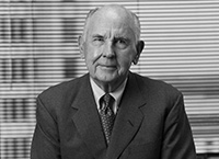 A. James Clark, billionaire “King of Concrete,” dies at 87