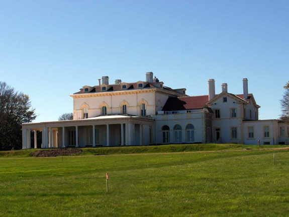 in-2010-he-paid-105-million-for-the-beechwood-villa-in-newport-ri-hes-planning-to-turn-the-historic-home-which-once-belonged-to-the-astor-family-into-a-museum-to-house-his-extensive-19th-century-art-collection