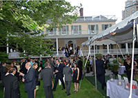 Gracie Mansion sees 90 percent fall in donations