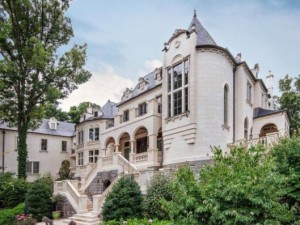 this-french-chateau-is-made-of-three-inch-thick-limestone