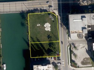 The vacant lots at 9540 to 9580 West Bay Harbor Drive