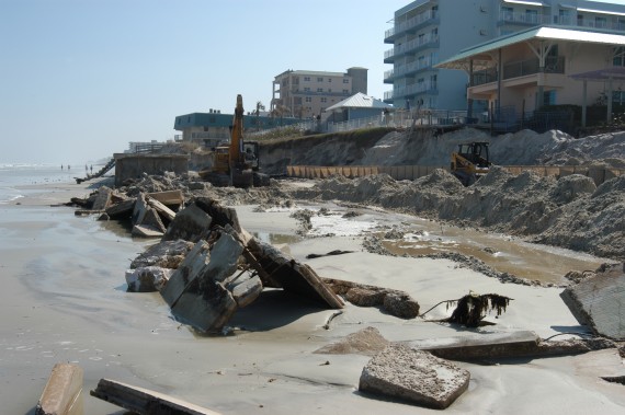 Damage caused by storm surge in New Smyrna Beach, Florida, from October 2004 (Credit: FEMA photo library, Mark Wolfe)