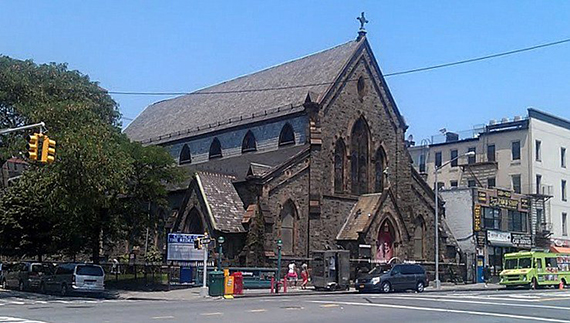 Church of The Redeemer On Fourth Avenue in Brooklyn