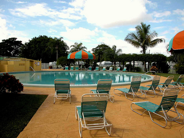 Miami Everglades Resort pool