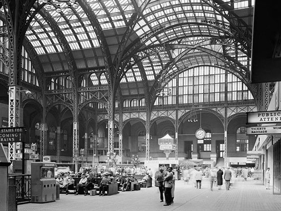 new-yorks-original-penn-station-was-built-in-1910-it-was-sold-and-demolished-to-make-room-for-a-larger-rail-station-and-madison-square-garden