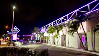 Pure Platinum strip club in Oakland Park (Credit: Inside Fort Lauderdale)