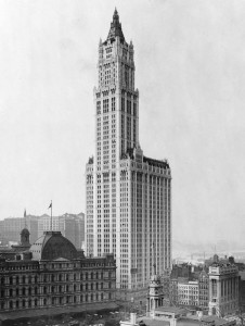 The Woolworth Building around its opening in 1913
