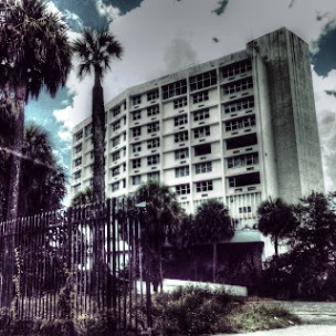 The old Parkway West Regional Medical Center in Miami Gardens. (Credit: Miami UrbEx)