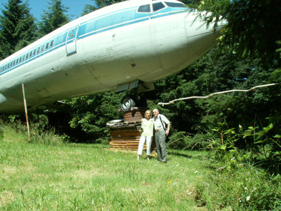 Bruce Campbell and his airplane outside Portland, Ore.