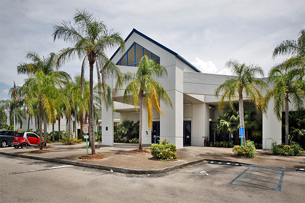 The Pembroke Pines post office