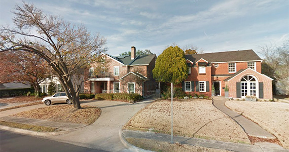 Homes in Dallas, Texas (credit: Google Earth)
