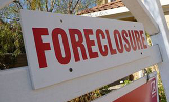 <em>Foreclosure sign (credit: Wikimedia Commons)</em>