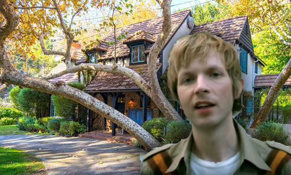 Beck and his Mandeville Canyon property