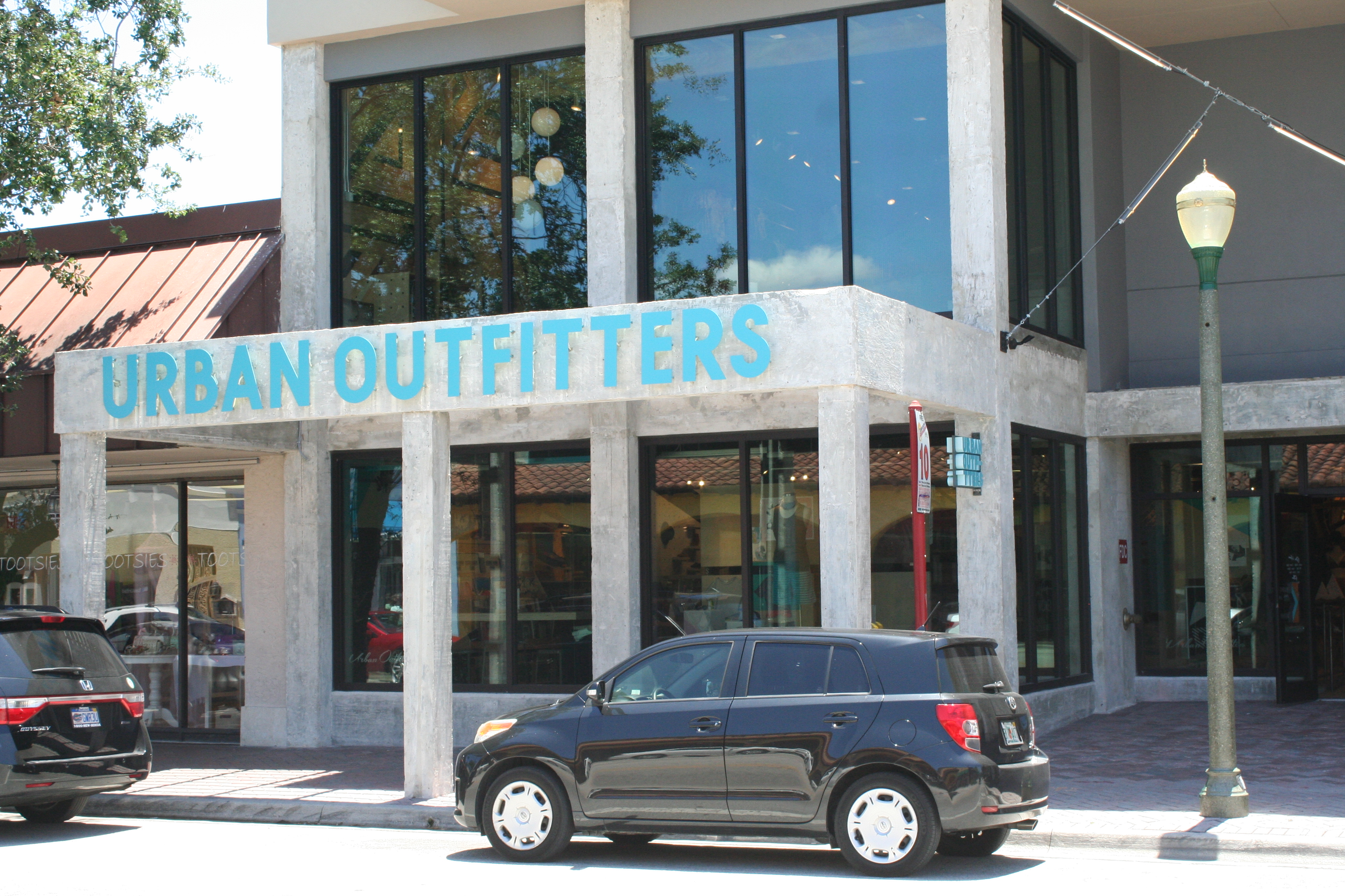 Urban Outfitters in Delray Beach
