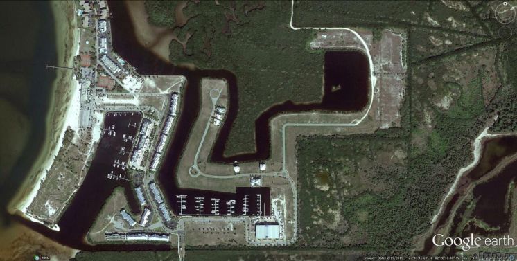 Aerial view of the Lennar development site in Ruskin (Credit: Tampa Bay Times and Google Earth)
