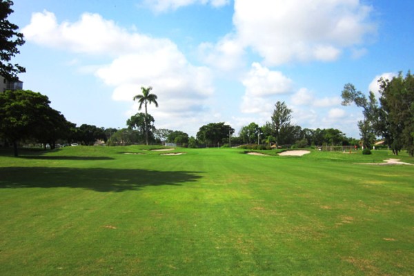 The Ocean Breeze Golf Club in Boca Raton