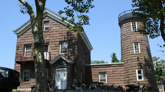 Prince’s Bay Lighthouse on Staten Island (credit: Historic Districts Council via Curbed)
