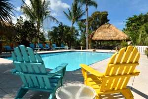 Siesta Key Palms Resort (Credit: Mike Lang| Sarasota Herald-Tribune)