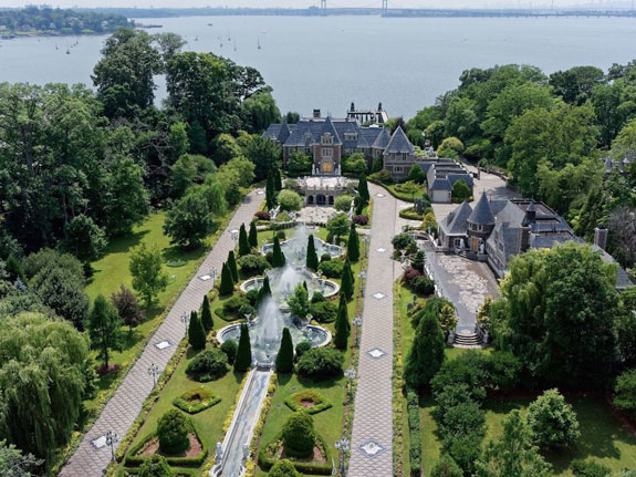 A $100 million mansion on Long Island