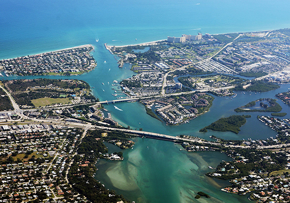 A 2014 aerial of the Jupiter Inlet in Palm Beach County (Credit: D. Ramey Logan)