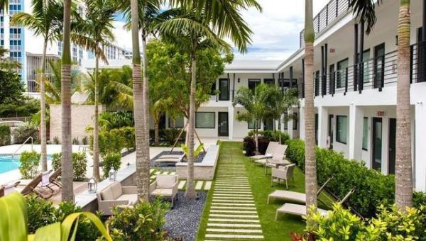 Ikona Hotel 3030 Bayshore Drive Fort Lauderdale (Credit: Sun-Sentinel)