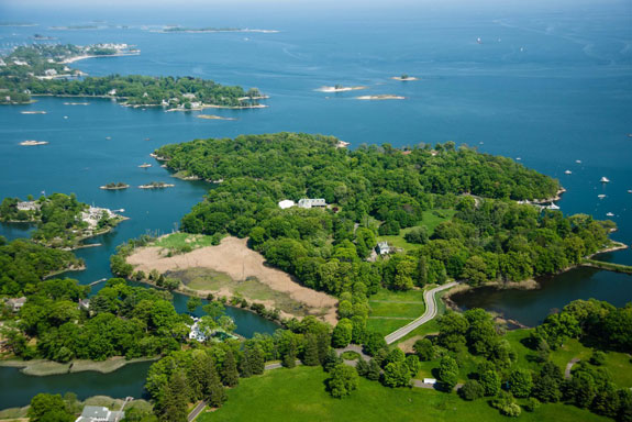 its-accessible-by-road-from-the-tony-town-of-darien-connecticut