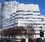 Diller’s IAC building is dripping sealant from the windows: suit