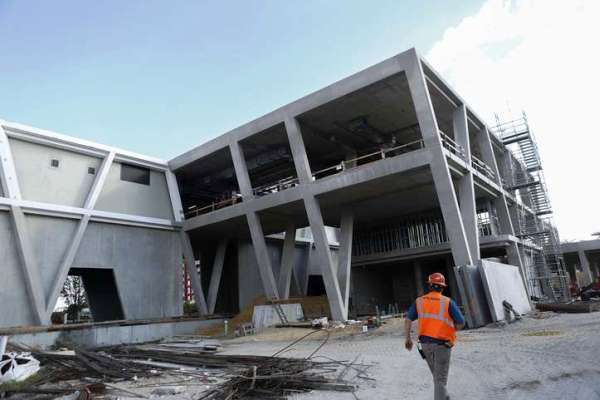 Brigthline train station under construction in West Palm Beach (Credit: Yuting Jiang/Palm Beach Post)