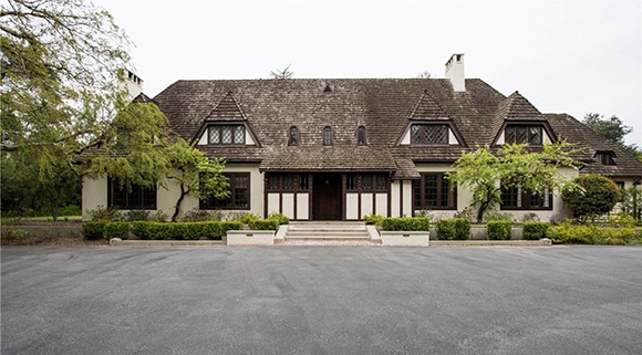 The house on Arroyo Boulevard (Credit: Zillow)