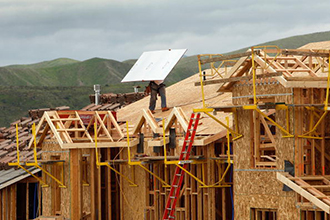 Homes are constructed in Santa Clarita (Credit: Getty)