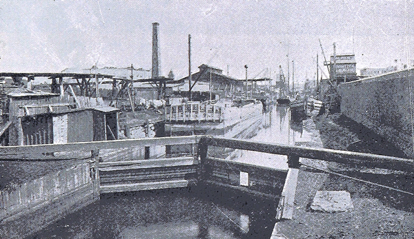 Mott Haven Canal