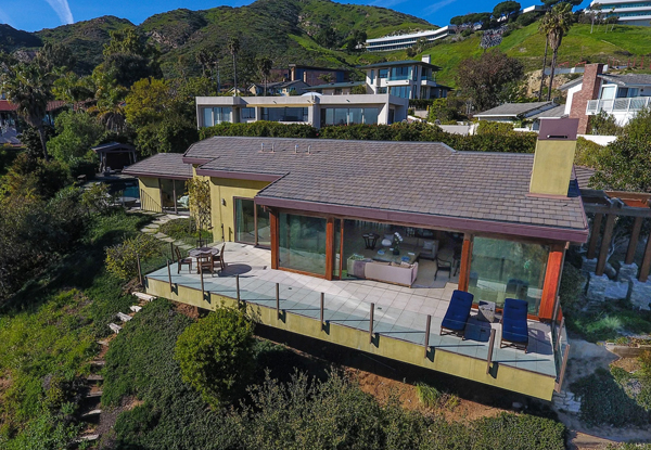 The view from outside Robert Downey Jr.’s new Malibu home, which he picked up for $3.8 million.