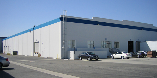 Warehouse at 341 Baldwin Park Blvd (credit: LoopNet)