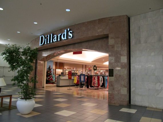 Dillard's Department Store in Orlando