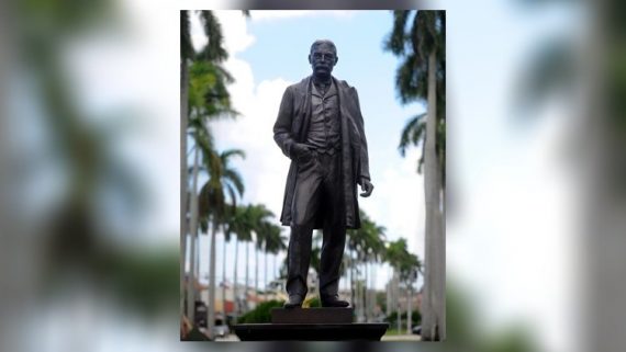 Henry Flagler Statue. Meghan McCarthy/Palm Beach Daily News