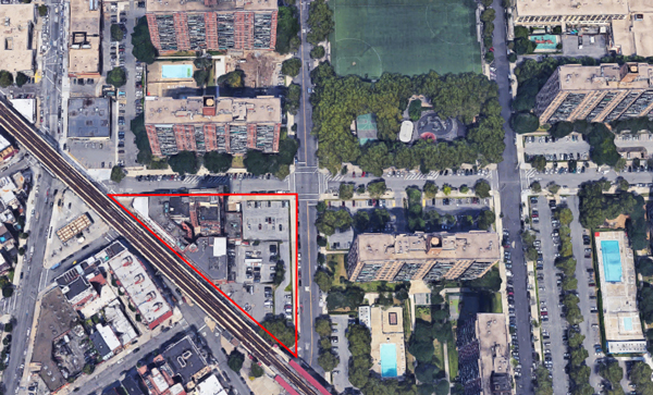 The development site in between Broadway, Lorimer Street and Boerum Street in Brooklyn (Credit: Google Maps)
