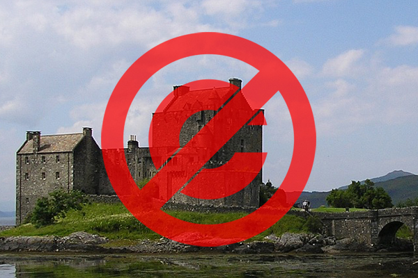 The defendants claim their designed their home off of Eilean Donan Castle in Scotland, which they saw in the movie "Skyfall." (Wikimedia Commons/Pixabay)