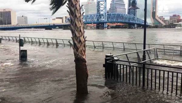 Flooding along the St Johns River in Jacksonville on Sept. 11, the day after Hurricane Irma hit Florida (Credit: NBC News)