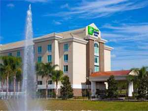 Holiday Inn Express &amp; Suites in Apopka
