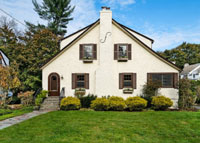 Home for sale at 27 Rugby Lane in Scarsdale, NY (Credit: Zillow)
