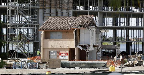 Julieta Mejia de Corredor refused to sell her damaged Orlando condo at a timeshare development site even after construction started. (Credit: Orlando Rising)