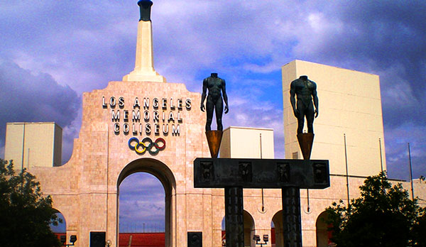 Los Angeles Memorial Coliseum (Credit: Wikipedia)