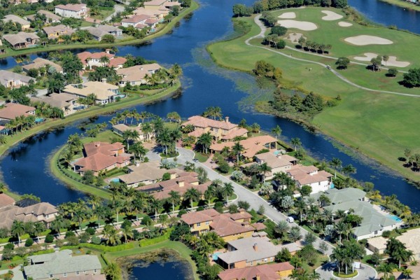 Aerial view of Parkland (Credit: Optima Properties)