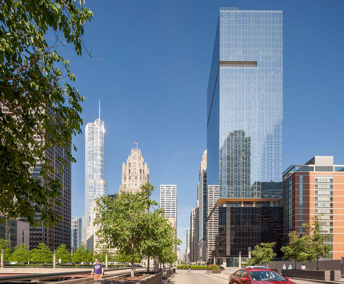 The Optima Chicago Center apartment tower in Streeterville (Credit: Optima)
