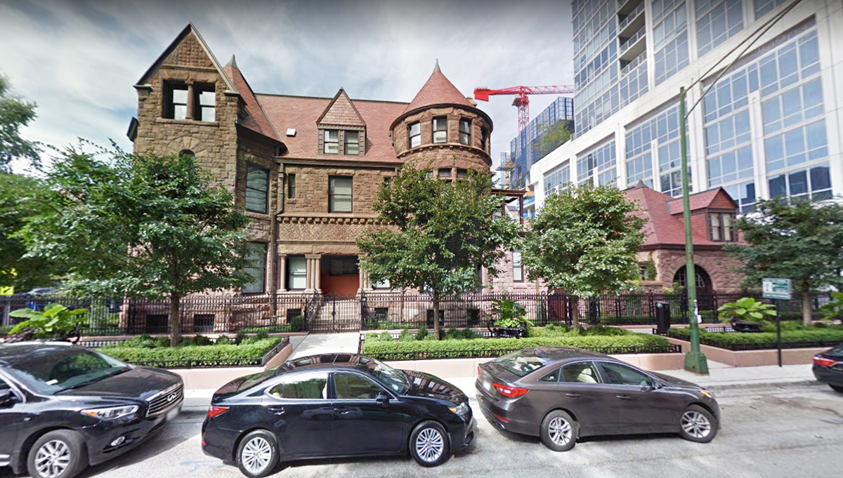 915 N Dearborn Street (Credit: Google Maps)