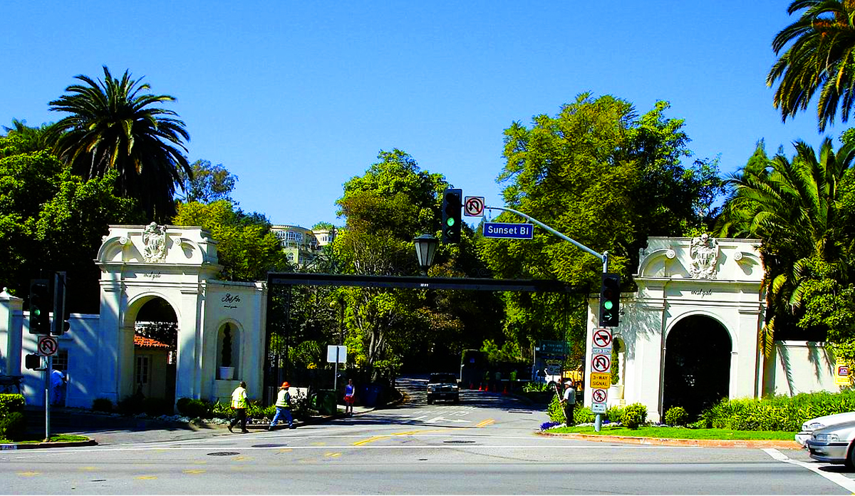 The west gate to Bel Air (Credit: Wikimedia Commons)